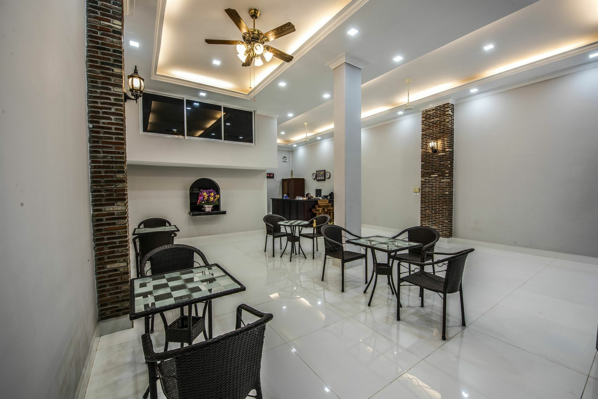 Phnom Penh Le Vincent Hotel Экстерьер фото